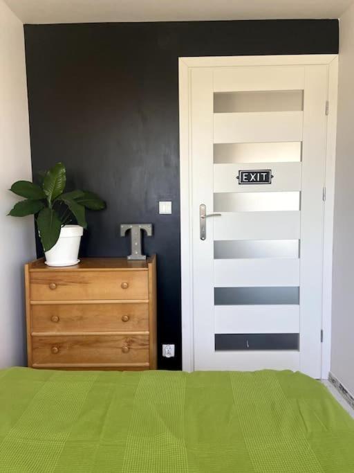 San Riverbank Apartment بشيميش المظهر الخارجي الصورة